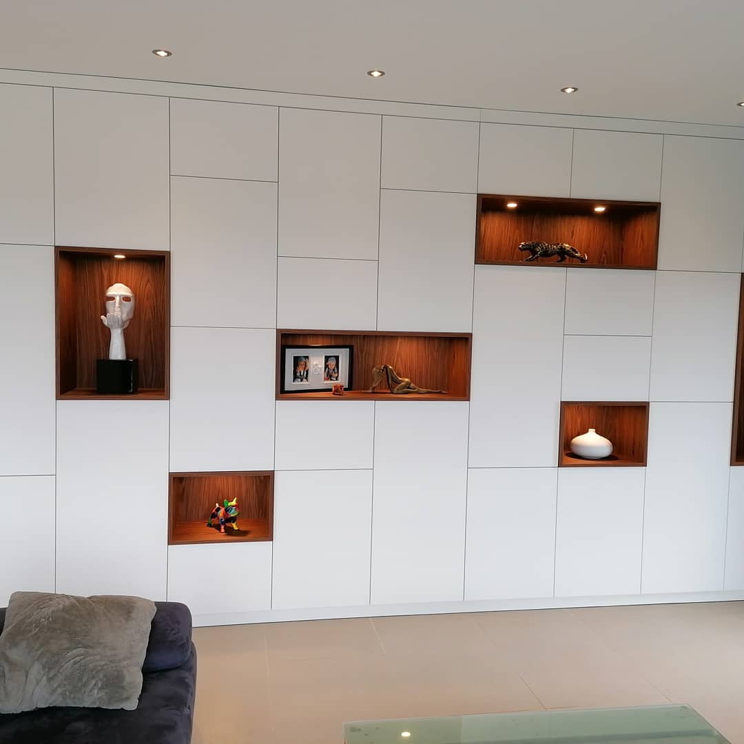 Création sur mesure de mobilier bois pour salon ou bureau