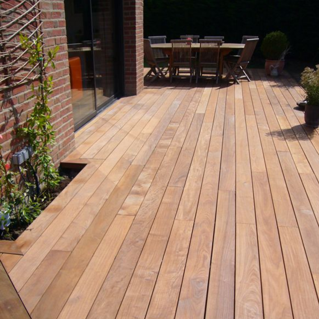 Terrasse extérieure en bois Dordogne
