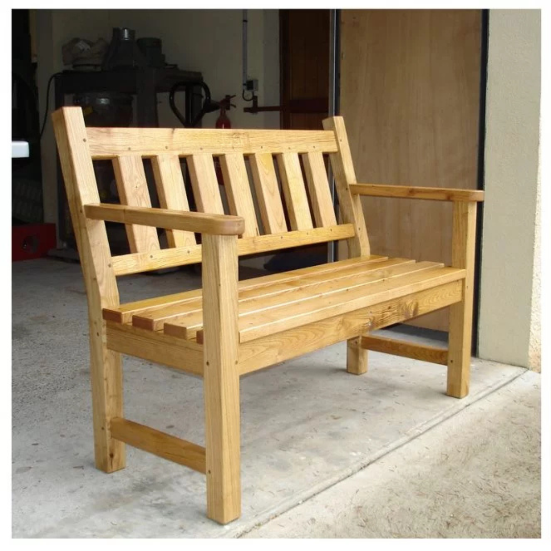 Banc en bois massif fabriqué sur mesure – menuisier ébéniste Dordogne