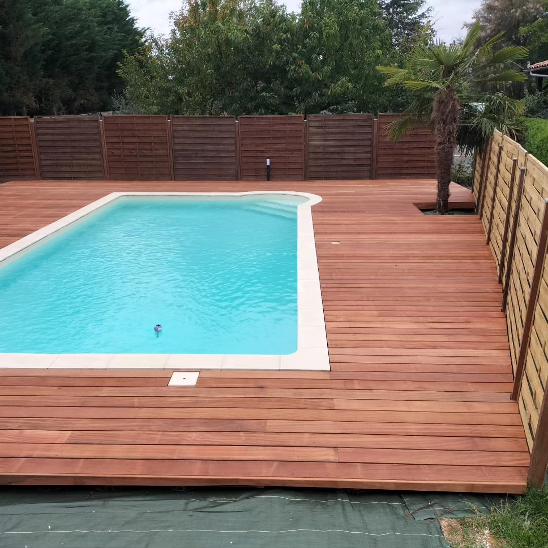 Atelier Peny – terrasse extérieure sur mesure en bois